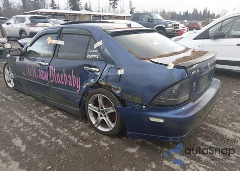 2002 Lexus Is 300 z USA, uszkodzony, nr VIN JTHBD192620041211